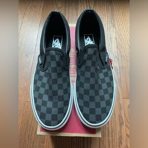 NIB Vans Checkered Slip On Sneakers Size Men’s 7/ Women’s 8.5